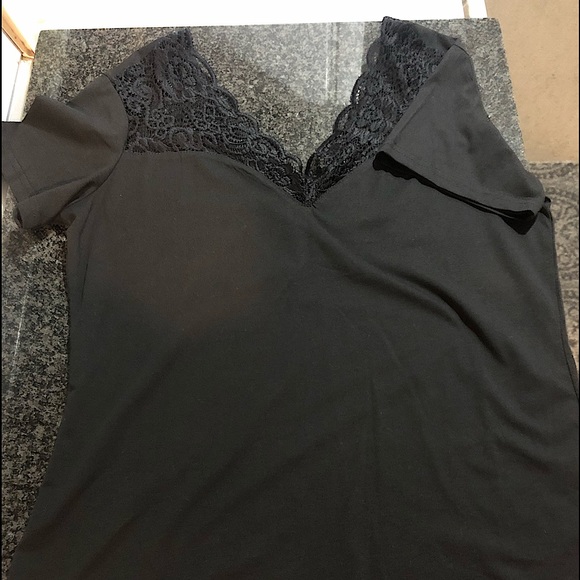 Blouse - Picture 1 of 4